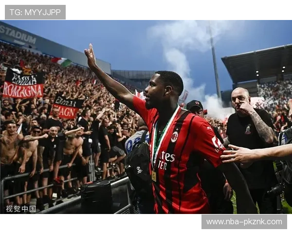 米兰官方手机版为球迷提供个性化的推送和定制化的内容服务